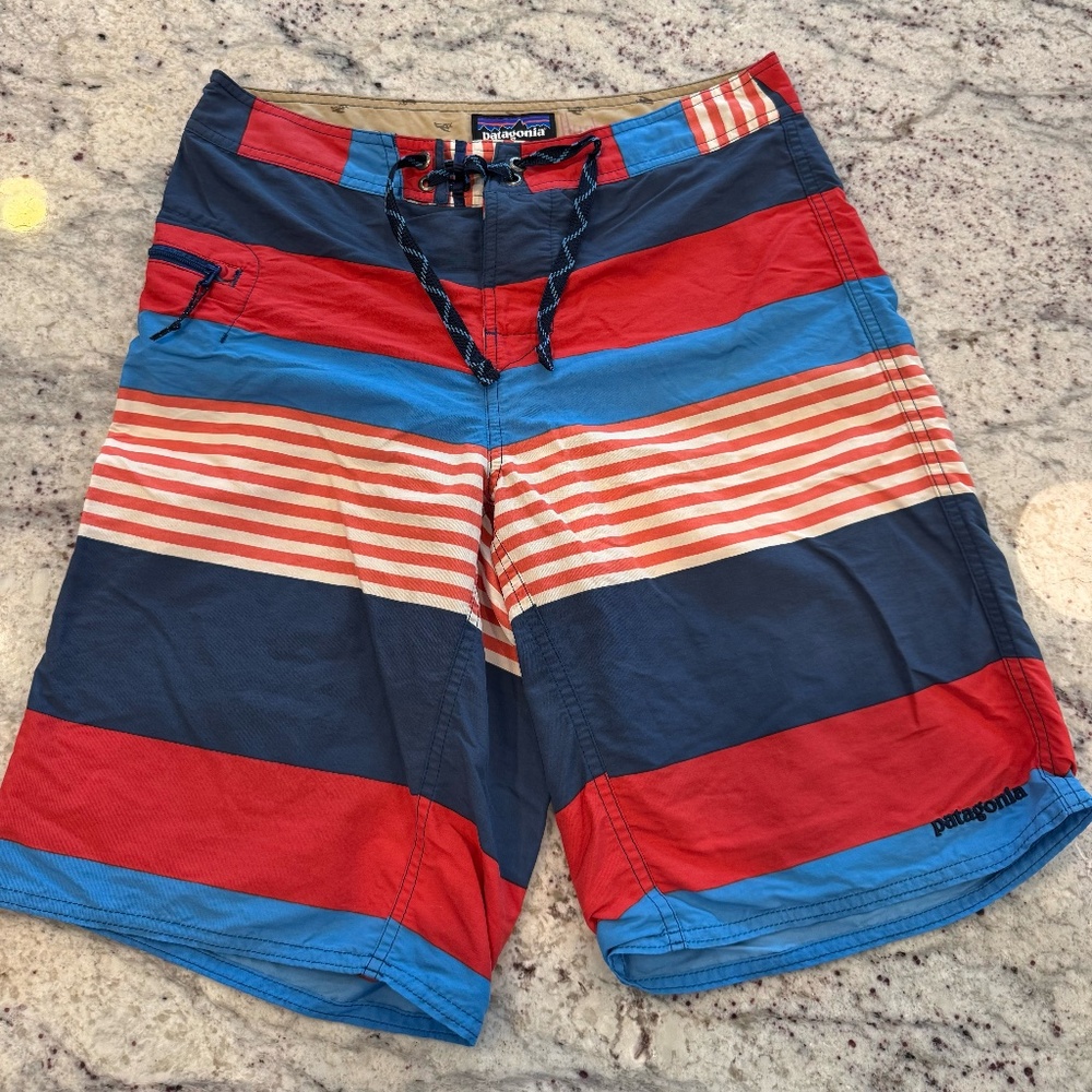 Men's Patagonia Board Shorts - Size 30